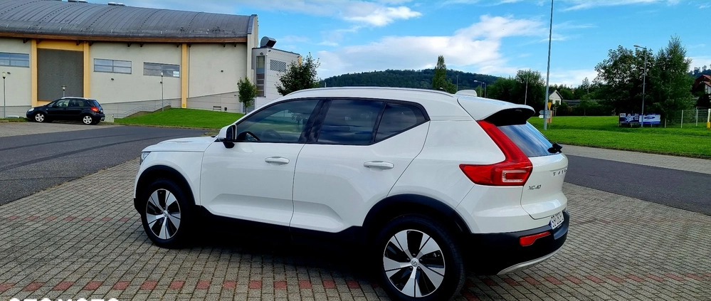 Volvo XC 40 cena 139500 przebieg: 48000, rok produkcji 2021 z Biała małe 172